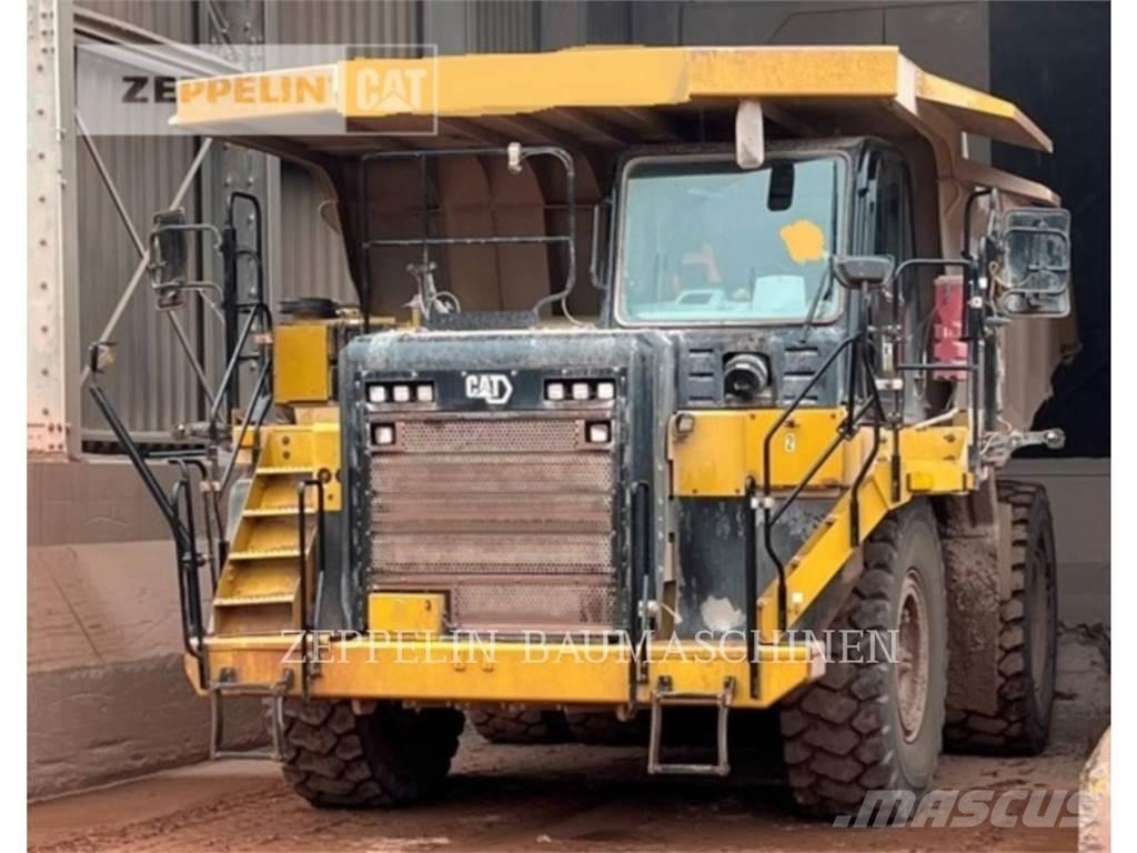 CAT 775G Kĺbové nákladné autá
