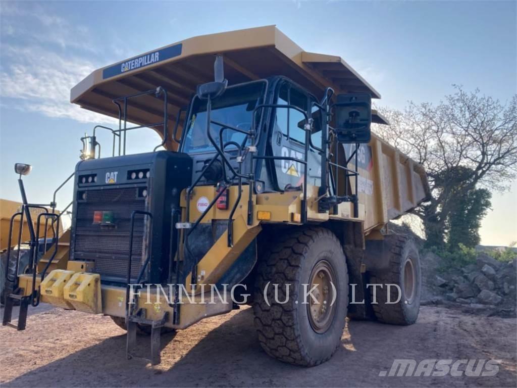 CAT 775G Kĺbové nákladné autá