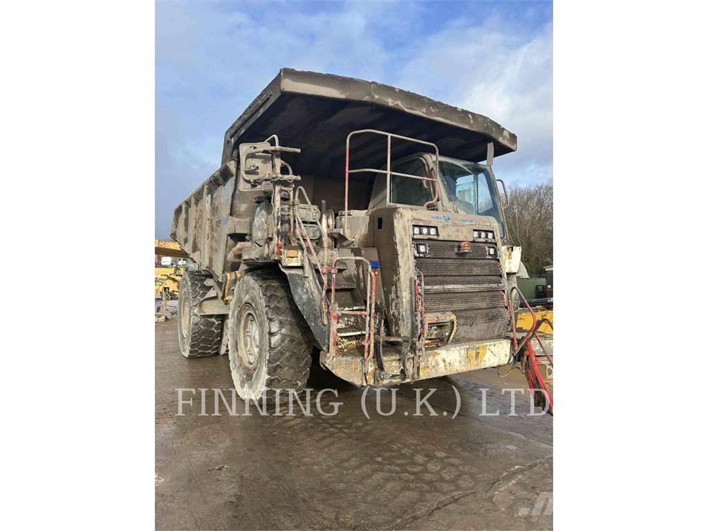 CAT 775G Kĺbové nákladné autá