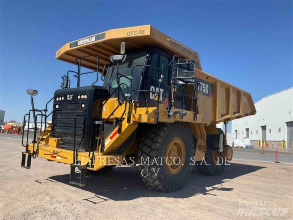 CAT 775GLRC Kĺbové nákladné autá