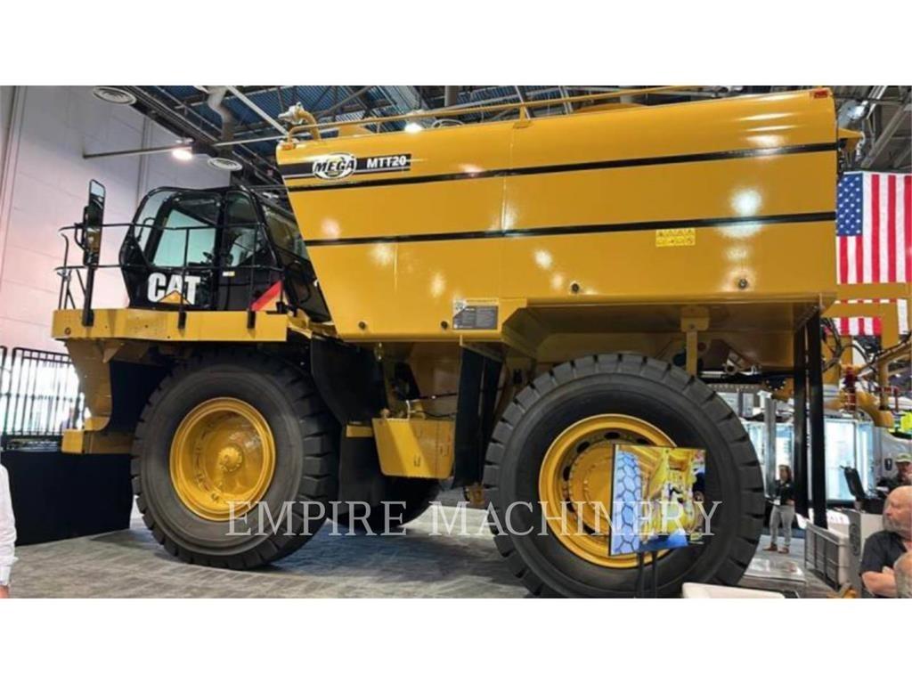 CAT 777F WT Cisterny na vodu