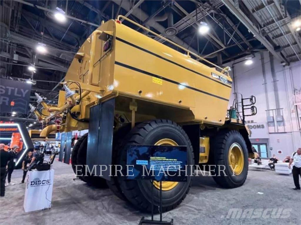 CAT 777F WT Cisterny na vodu