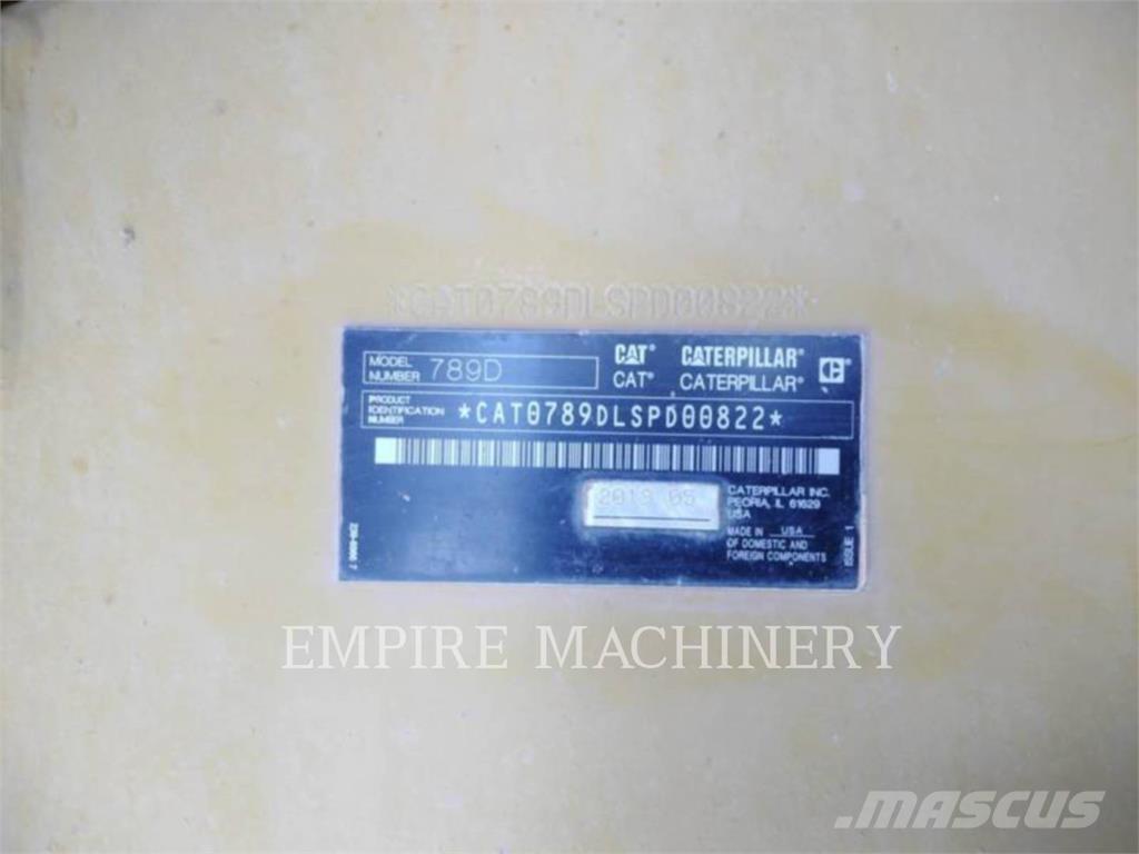CAT 789D Kĺbové nákladné autá