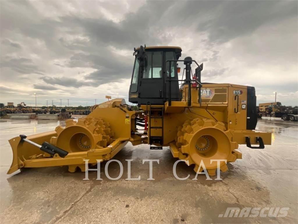 CAT 815 Pôdne kompaktory