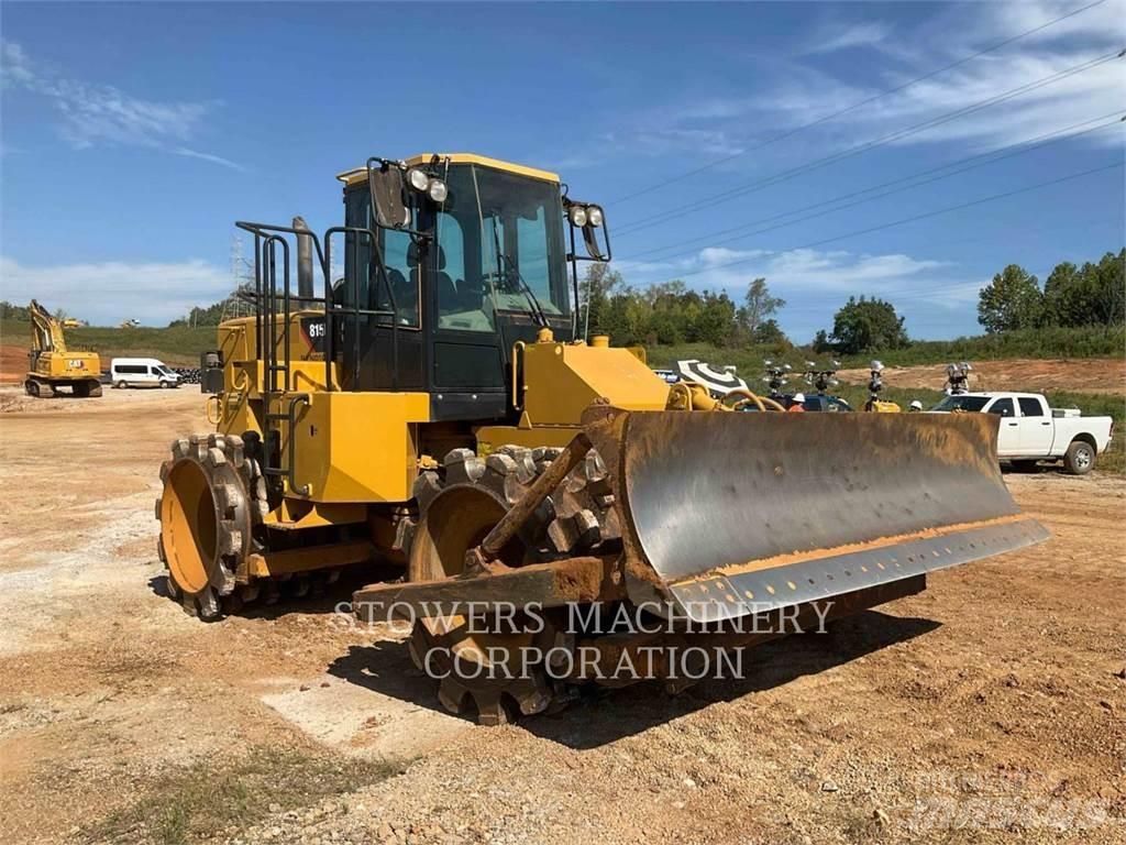 CAT 815F Pôdne kompaktory