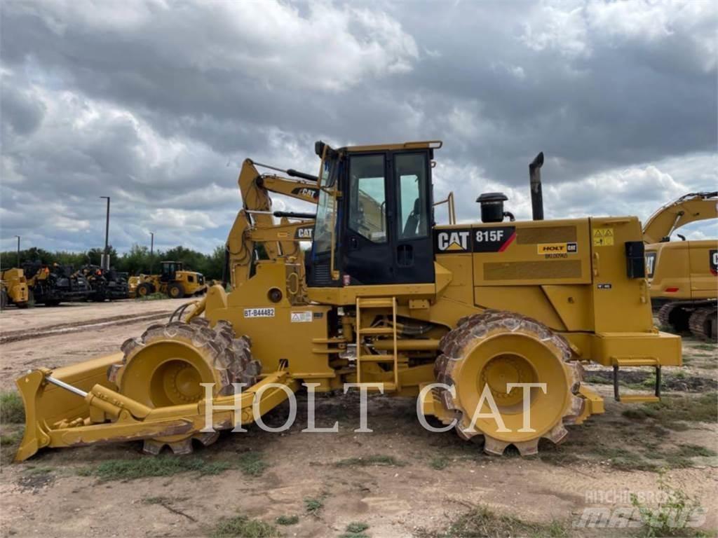 CAT 815F Pôdne kompaktory