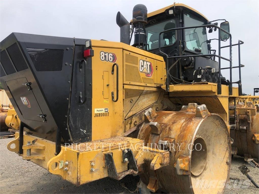 CAT 816-11 Pôdne kompaktory