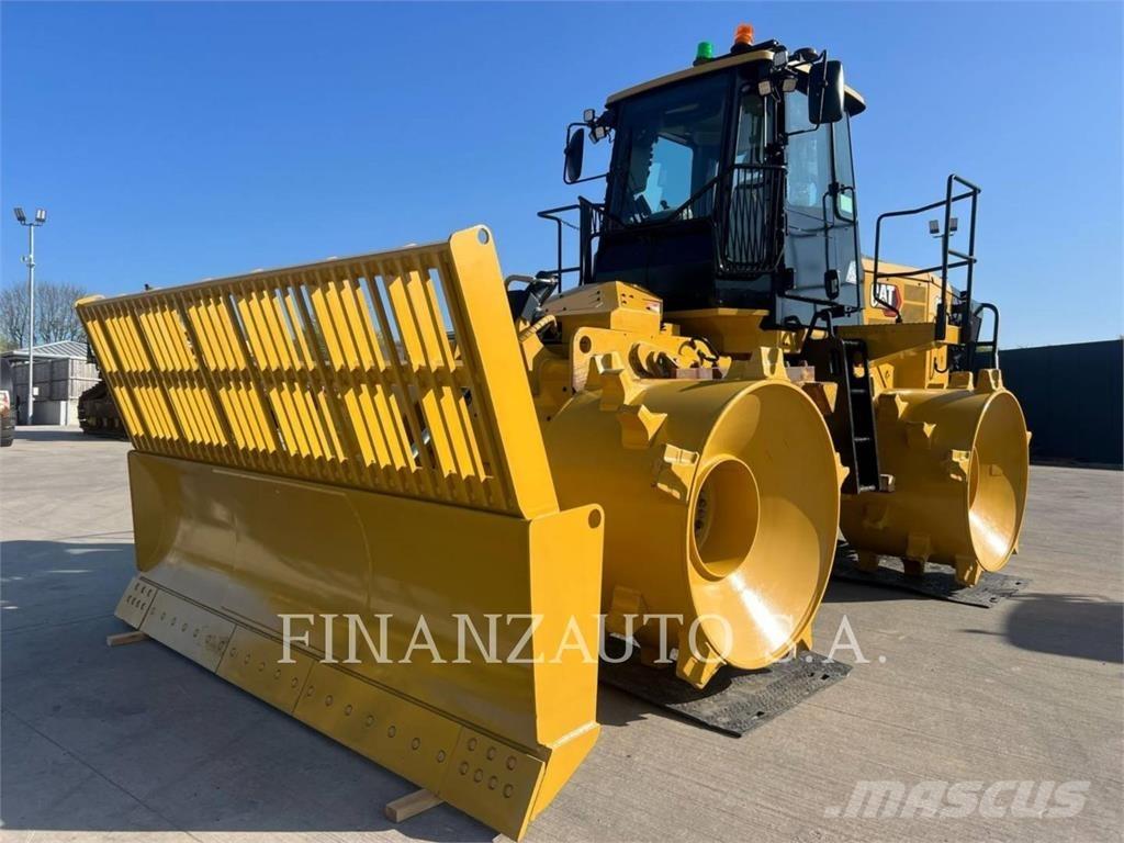 CAT 816K Pôdne kompaktory