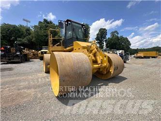 CAT 826G Pôdne kompaktory