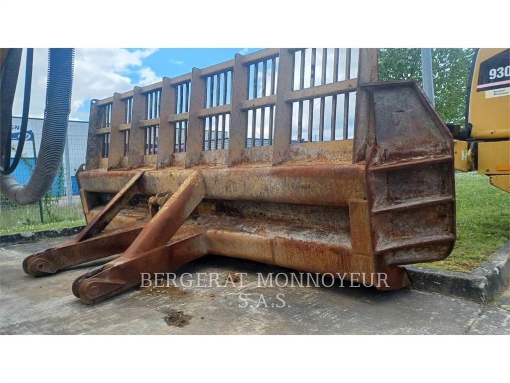 CAT 826G/LAME/AYH Pôdne kompaktory