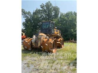 CAT 826K Pôdne kompaktory