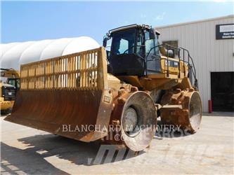 CAT 826K Pôdne kompaktory