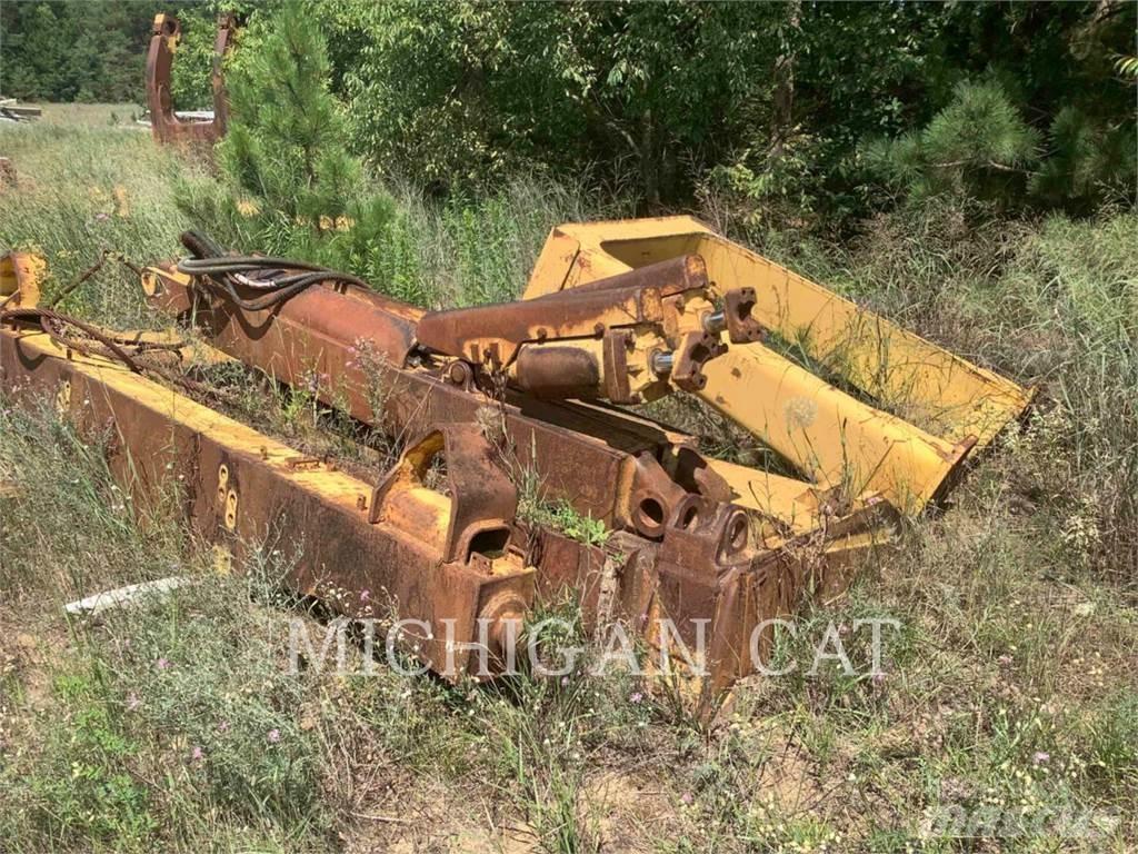 CAT 834B Kolesové nakladače