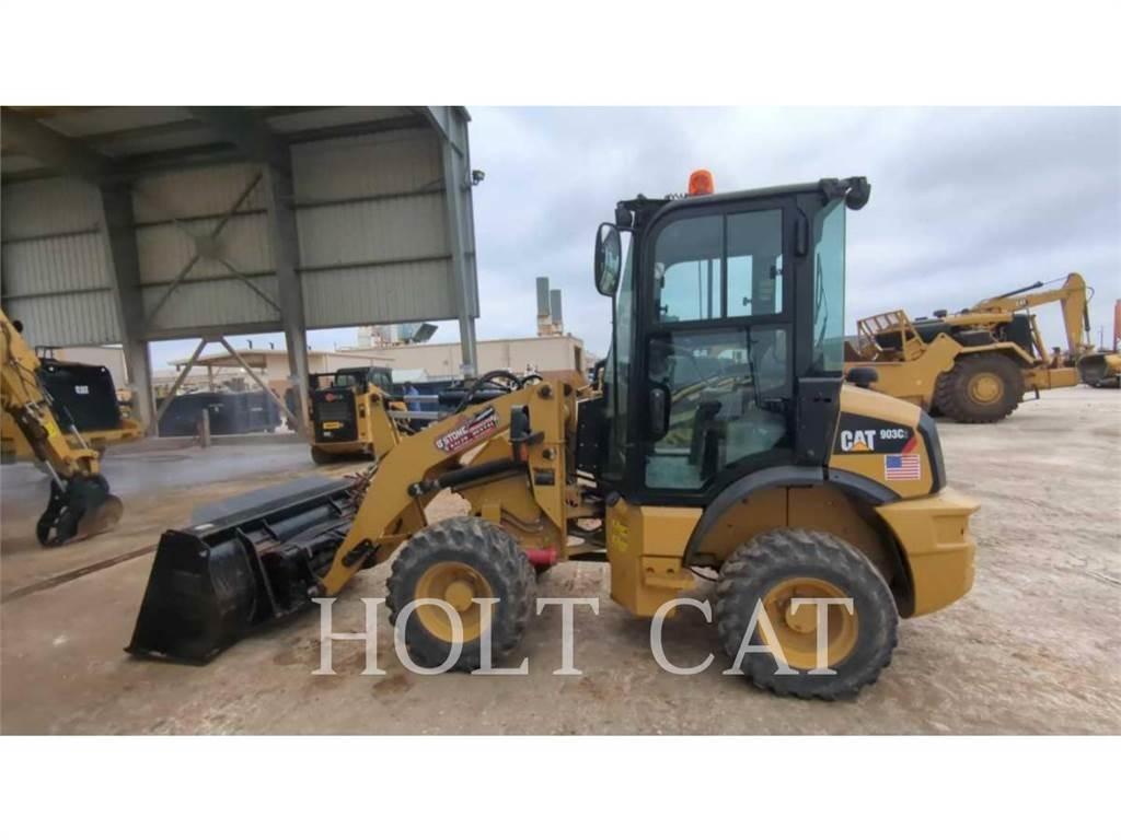 CAT 903C Kolesové nakladače