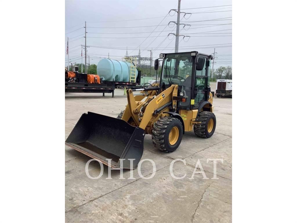 CAT 903D Kolesové nakladače