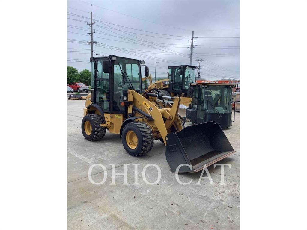 CAT 903D Kolesové nakladače