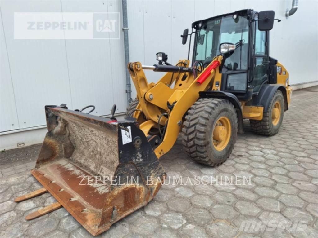CAT 906-14 Kolesové nakladače