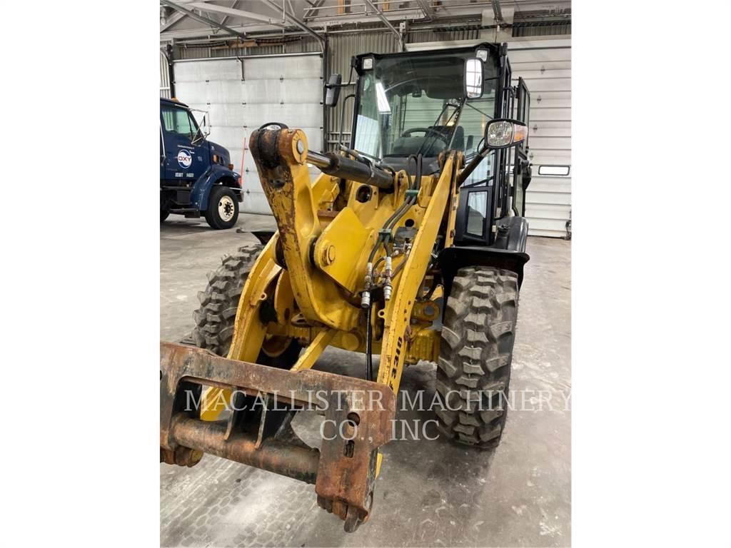 CAT 906H2 Kolesové nakladače