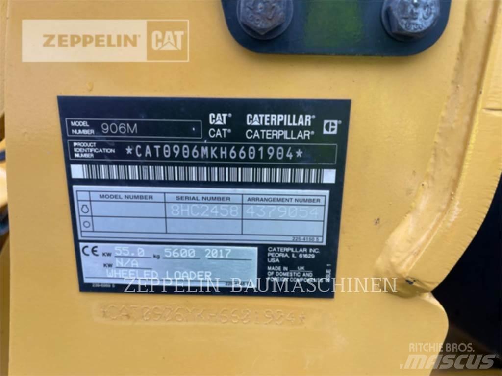 CAT 906M Kolesové nakladače