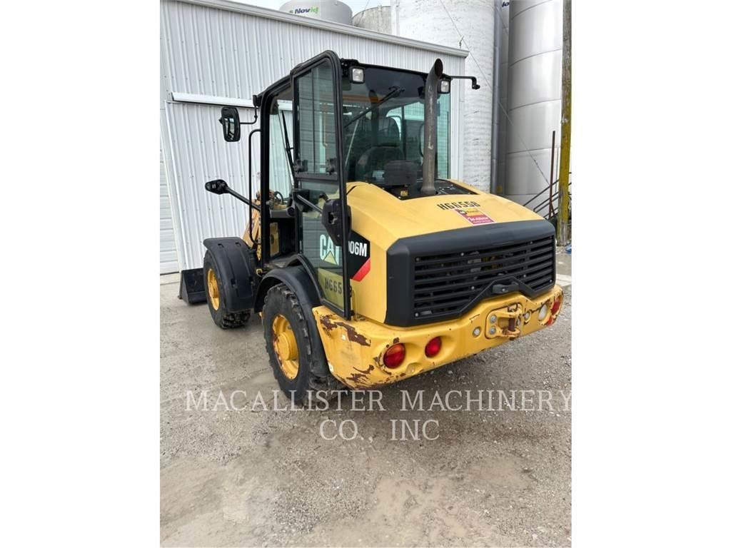 CAT 906M Kolesové nakladače