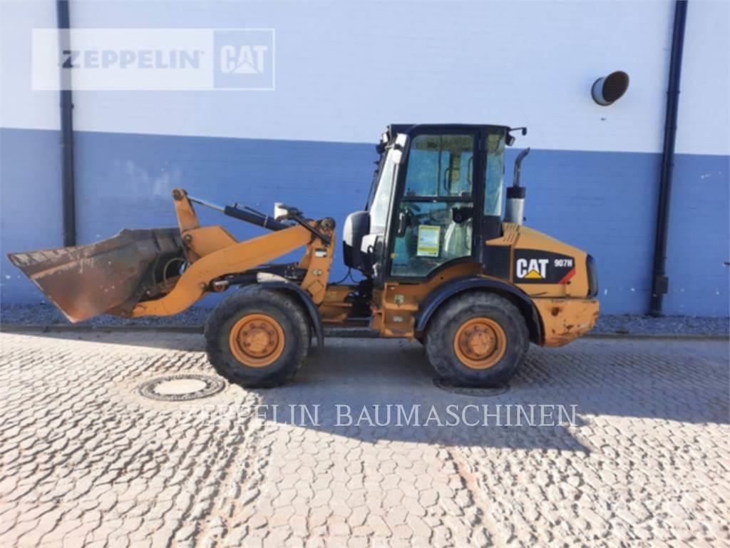 CAT 907H Kolesové nakladače
