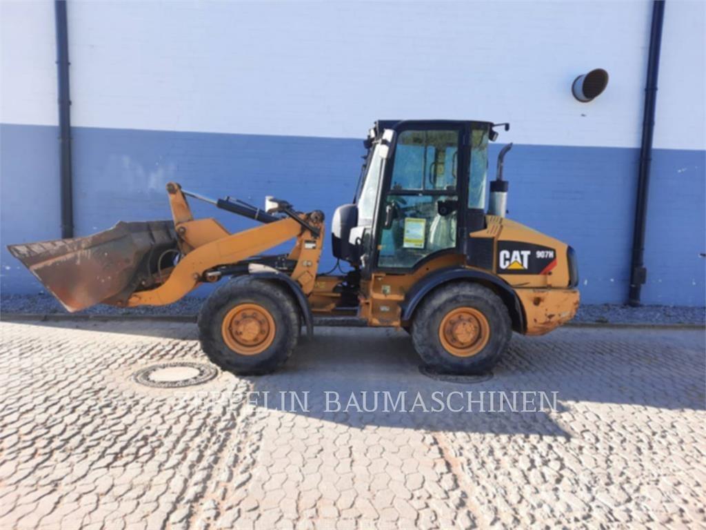 CAT 907H Kolesové nakladače