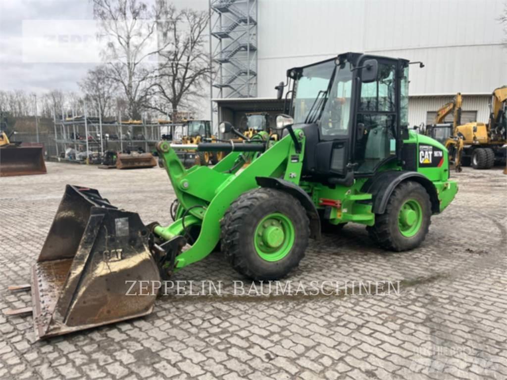 CAT 907M Kolesové nakladače