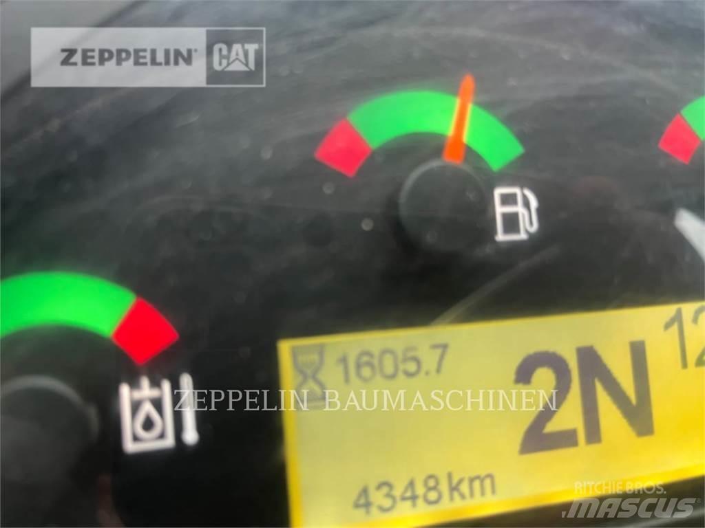 CAT 907M Kolesové nakladače