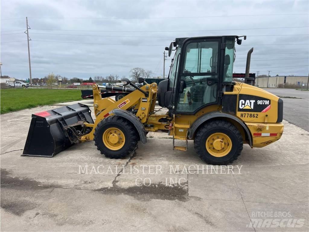 CAT 907M Kolesové nakladače