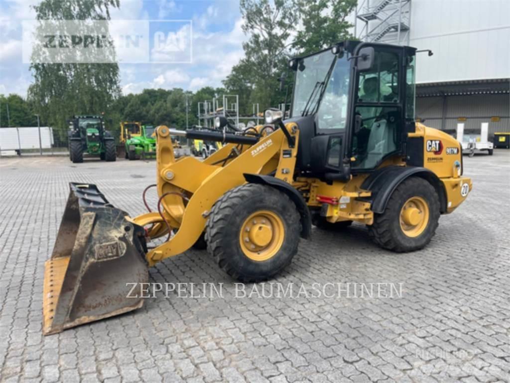 CAT 907M Kolesové nakladače