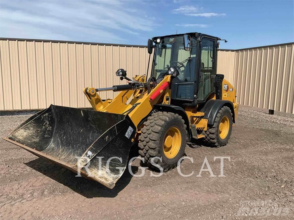 CAT 908 Kolesové nakladače