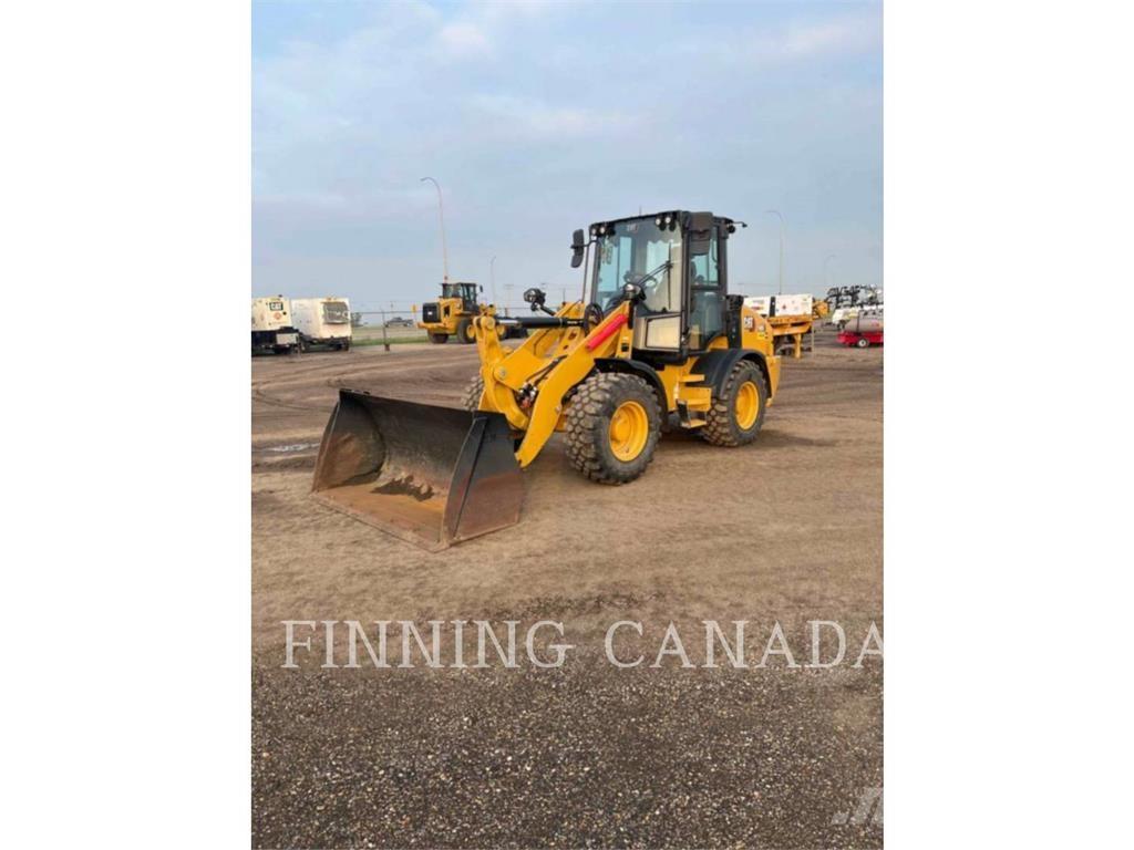 CAT 908 Kolesové nakladače