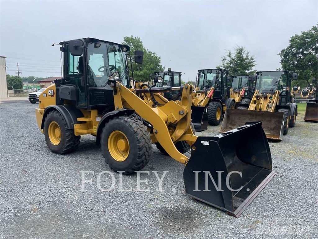 CAT 908-14 Kolesové nakladače