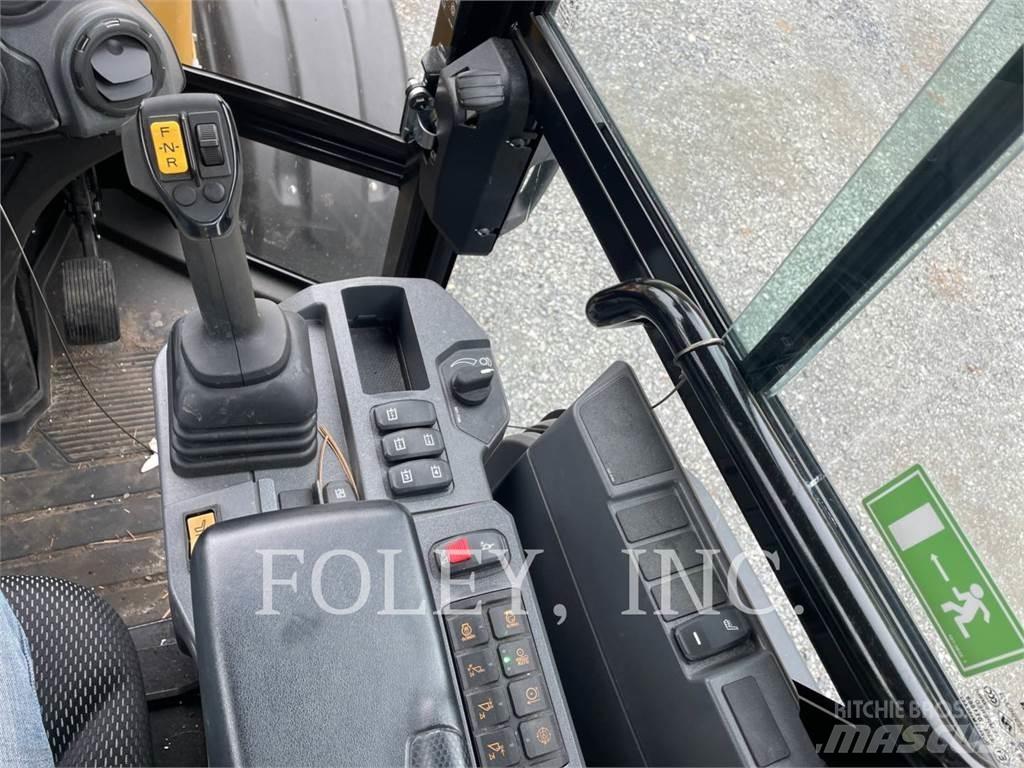 CAT 908-14 Kolesové nakladače