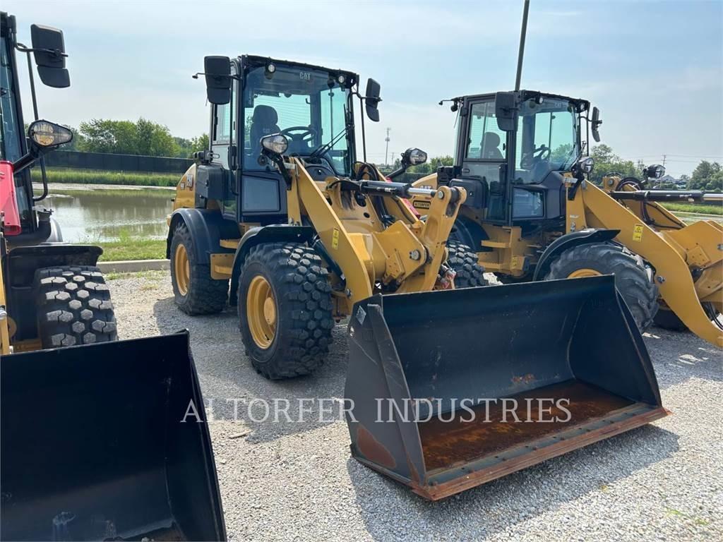 CAT 908-14 Kolesové nakladače
