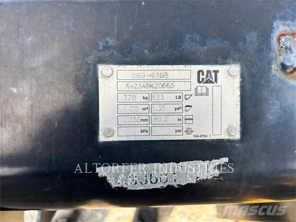 CAT 908-14 Kolesové nakladače
