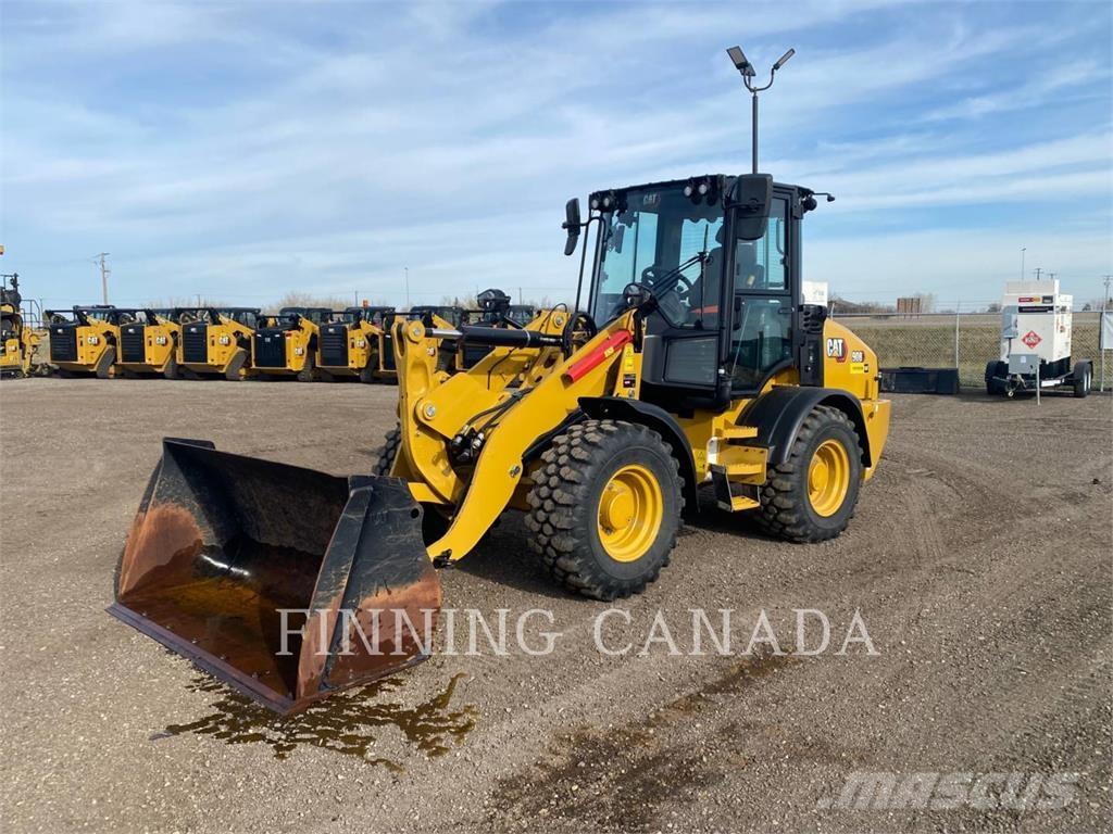 CAT 908-14 Kolesové nakladače