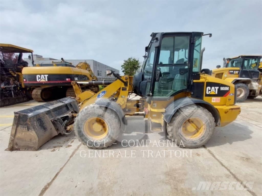 CAT 908 M Kolesové nakladače
