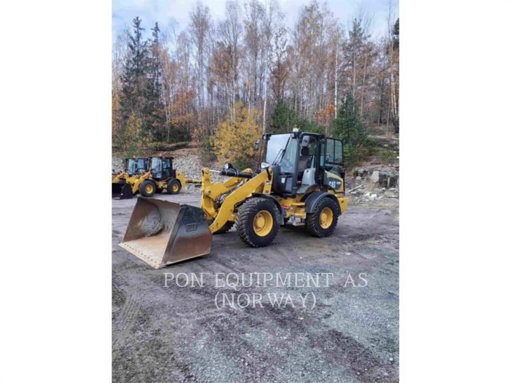 CAT 908M Kolesové nakladače