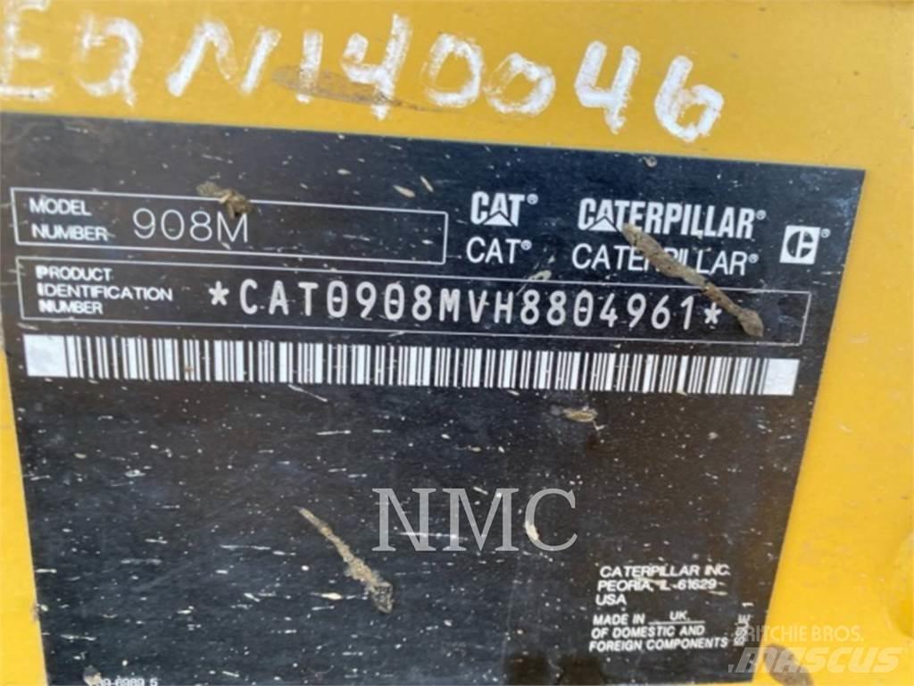 CAT 908M Kolesové nakladače