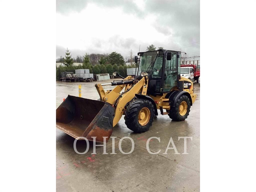 CAT 908M Mininakladače