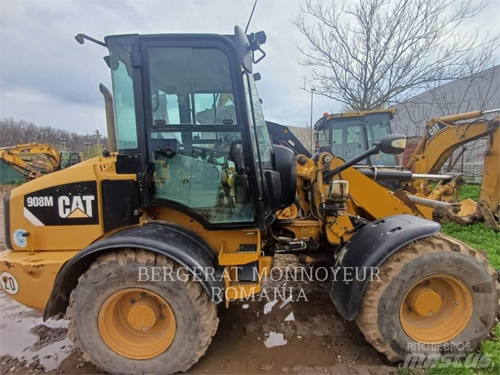 CAT 908M Kolesové nakladače