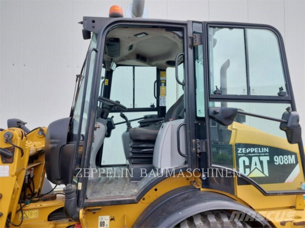 CAT 908M Kolesové nakladače