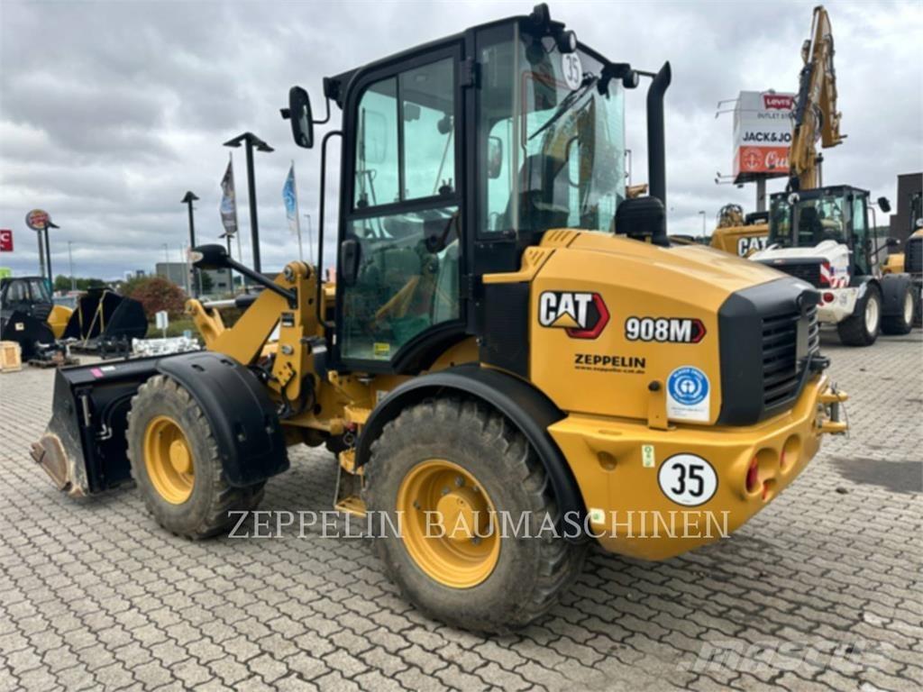 CAT 908M Kolesové nakladače