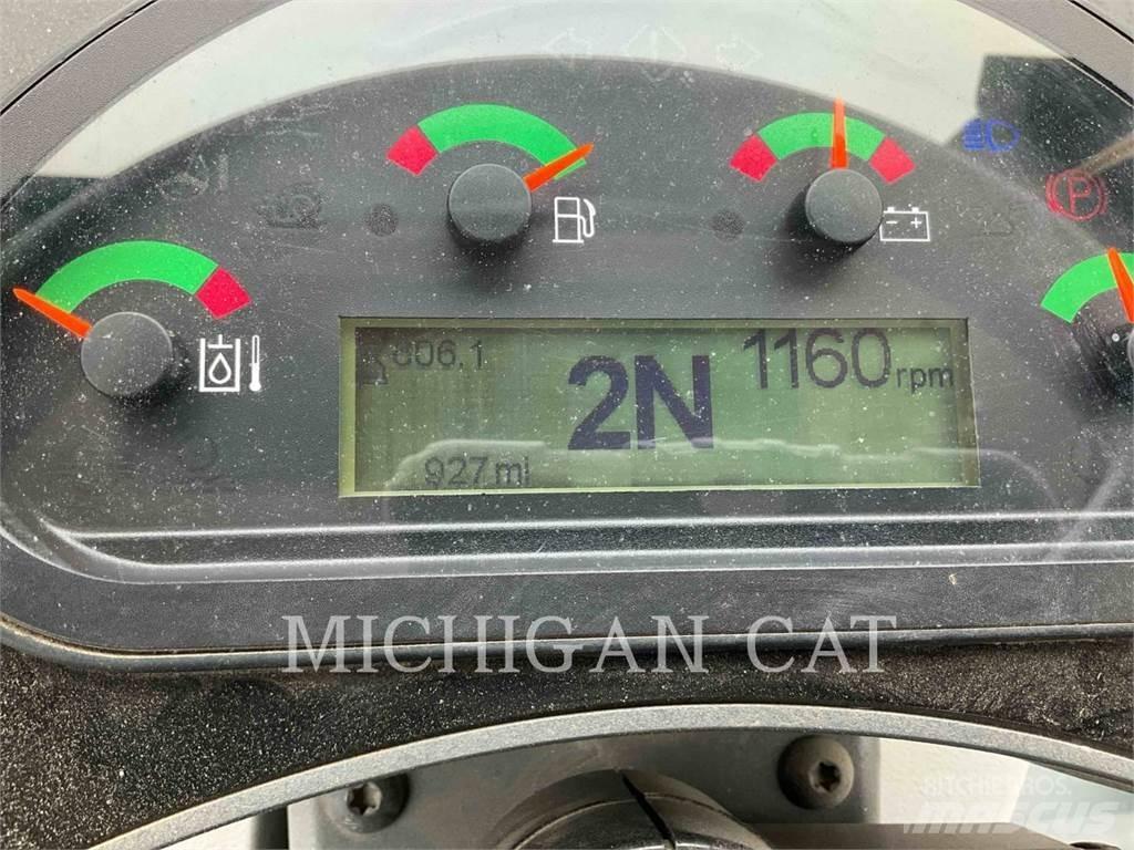 CAT 908M ARW Kolesové nakladače