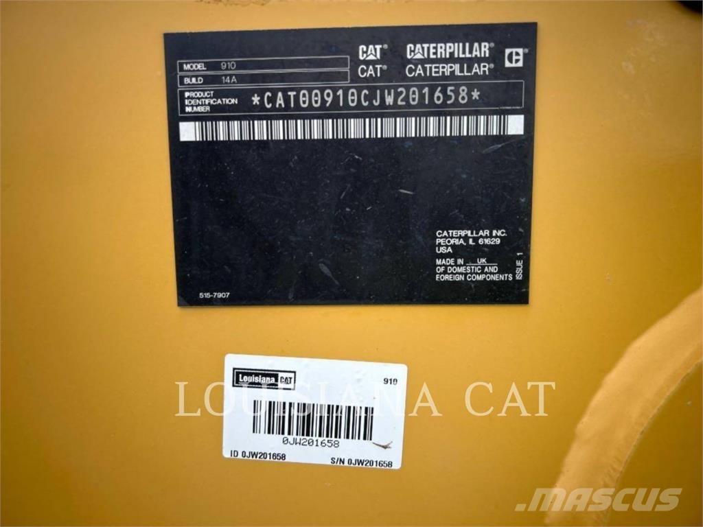 CAT 910 Kolesové nakladače