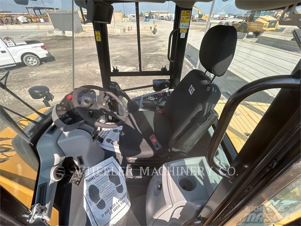 CAT 910 Kolesové nakladače