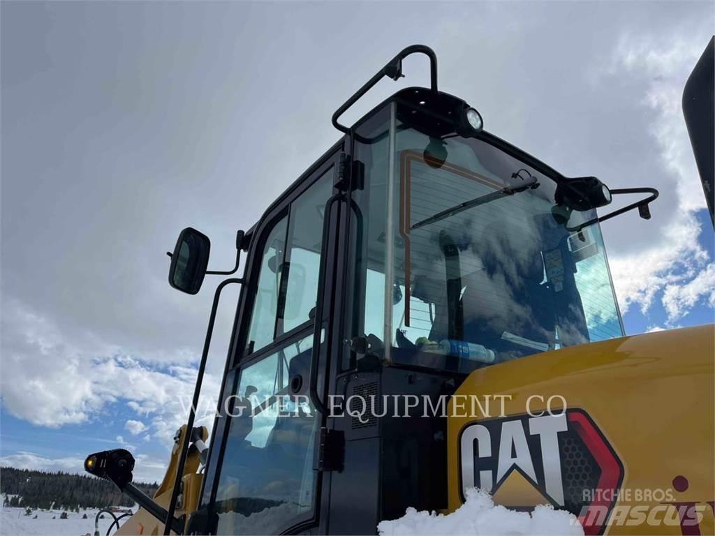 CAT 914 Kolesové nakladače