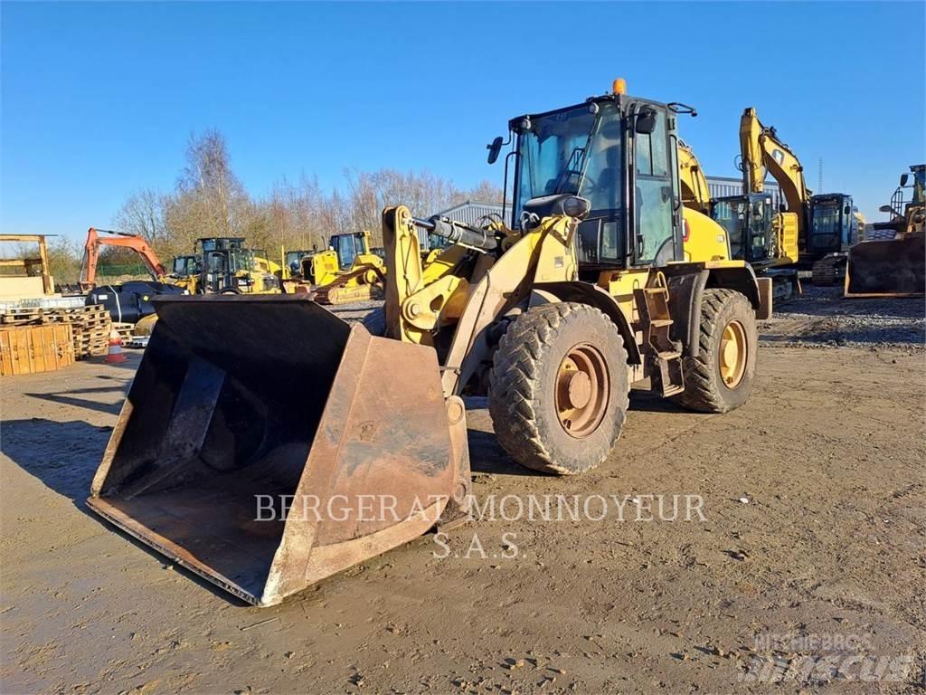 CAT 914 Kolesové nakladače