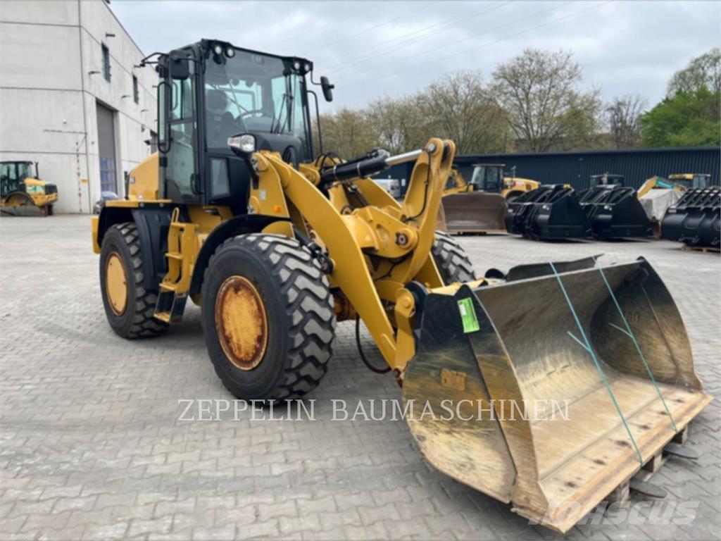 CAT 914-14A Kolesové nakladače